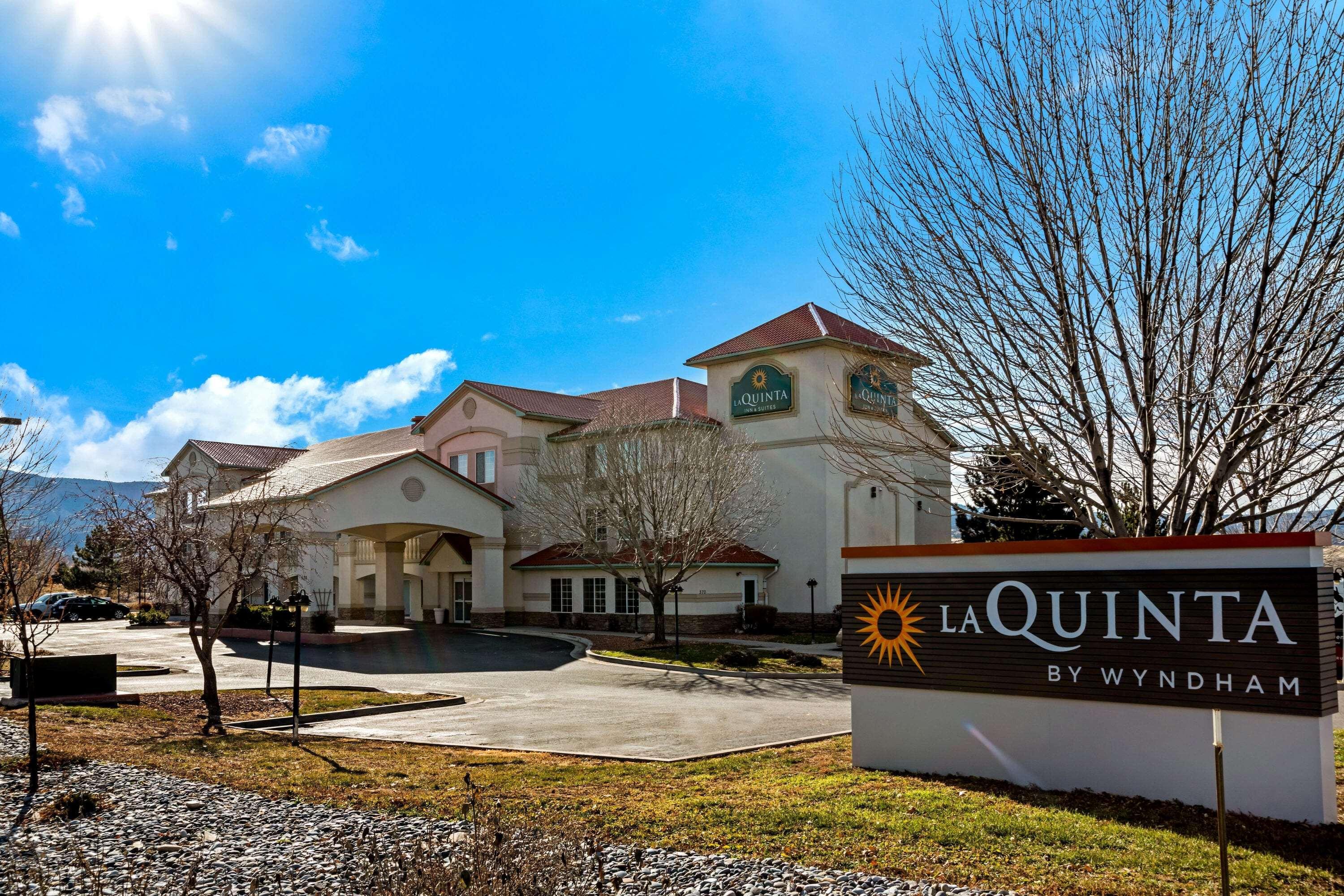 La Quinta By Wyndham Fruita Hotel Ngoại thất bức ảnh